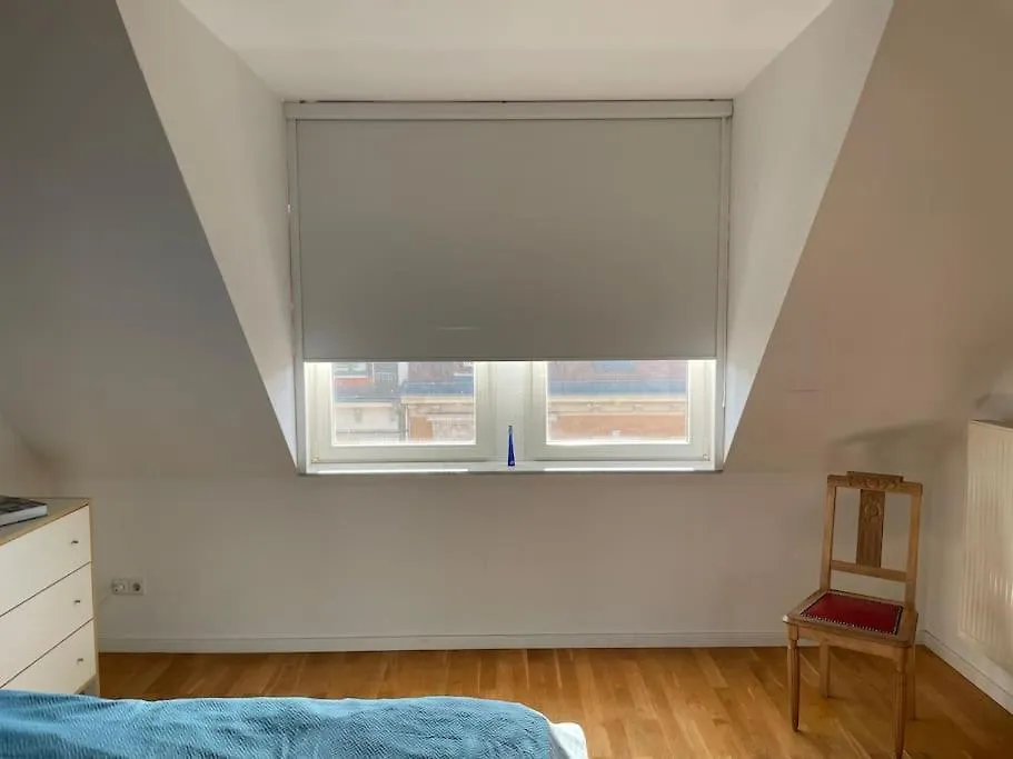 Ferienwohnung 105Qm-3-Raum, Zentral, Ruhig, Gemuetlich Leipzig 0*,  Deutschland