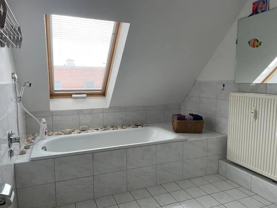 Ferienwohnung 105Qm-3-Raum, Zentral, Ruhig, Gemuetlich Leipzig Apartment